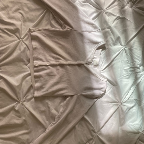Sunday best Aritzia Button down crop top size M - Picture 2 of 4